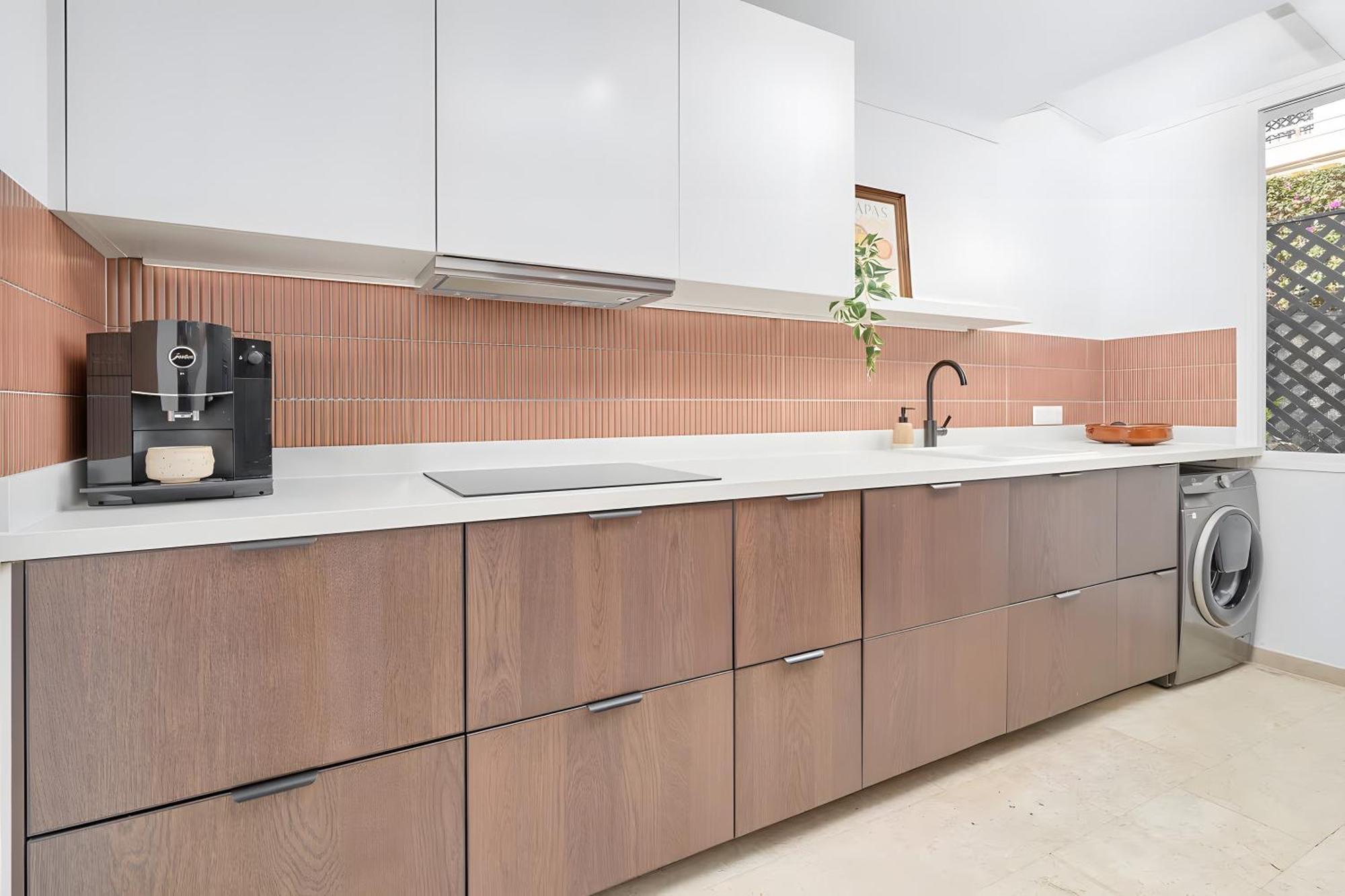 Вилла Casa Lena Town House With Pool Нерха Экстерьер фото