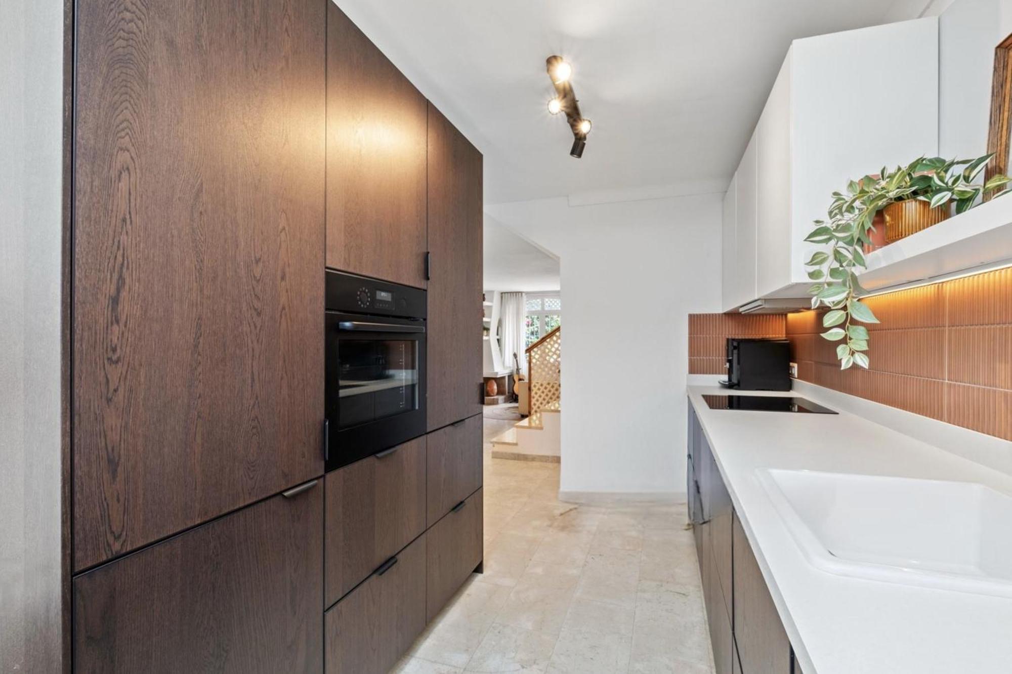 Вилла Casa Lena Town House With Pool Нерха Экстерьер фото